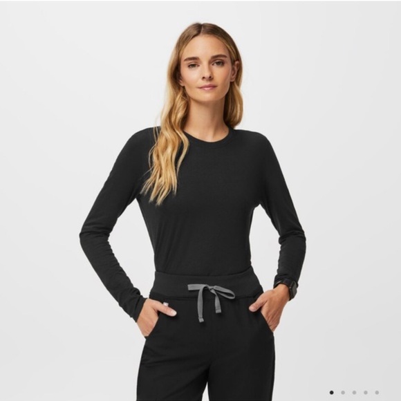Figs Black Supersoft Longsleeve XS - Picture 1 of 10